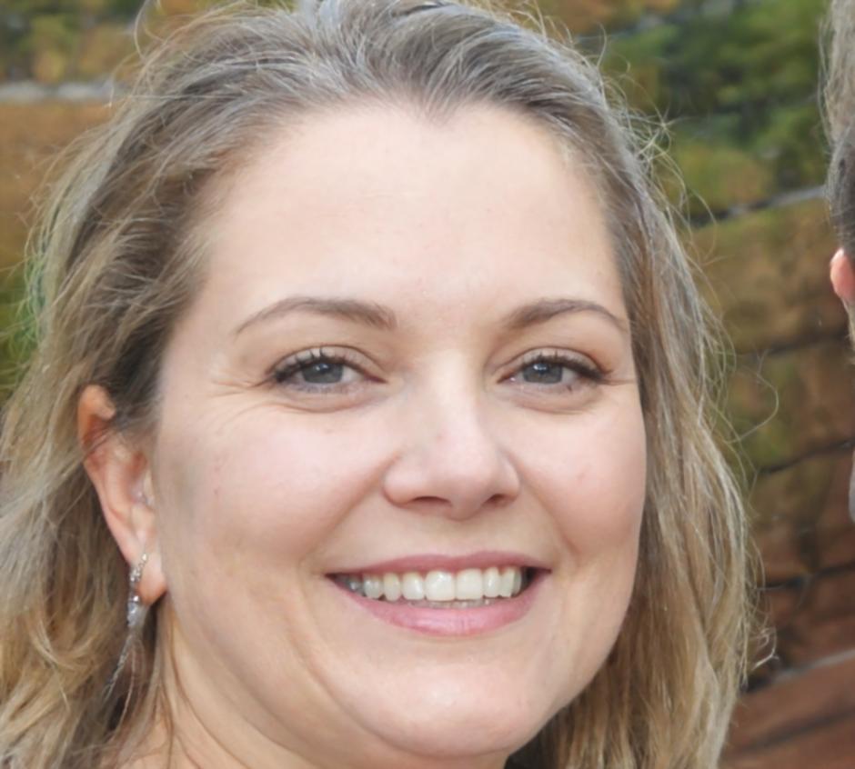 Преподаватель Сильвия Маренбах